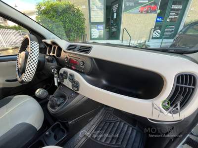 Fiat Panda 1.3 mjt 16v Easy 75cv Bianco usata San Giorgio del Sannio