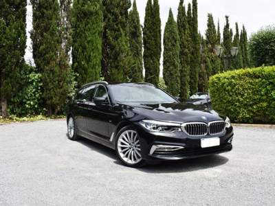 BMW Serie 5 530d Futura d Touring Luxury auto Nero usata Roma