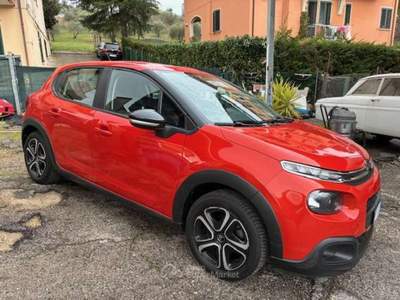 Citroen C3 C3 III 2019 1.2 Shine 82cv EURO 6 NEOPATENTATI Arancione usata Rimini