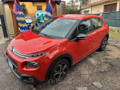 Citroen C3 C3 III 2019 1.2 Shine 82cv EURO 6 NEOPATENTATI Arancione usata Rimini