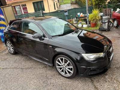 Audi A3 A3 1.6 tdi 110 CV S LINE SPORT PELLE XENON E6 Nero usata Rimini