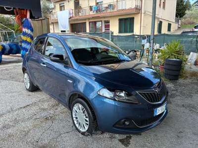 Lancia Ypsilon Ypsilon III 2021 1.0 firefly hybrid UnYca s IDEALE NEOPATENTATI usata Rimini