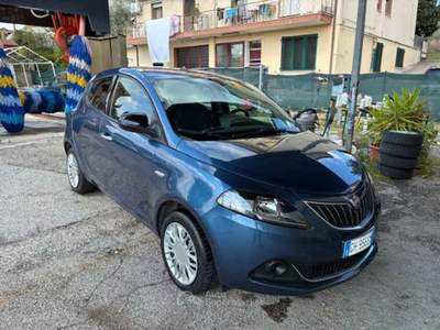 Lancia Ypsilon Ypsilon III 2021 1.0 firefly hybrid UnYca s IDEALE NEOPATENTATI usata Rimini