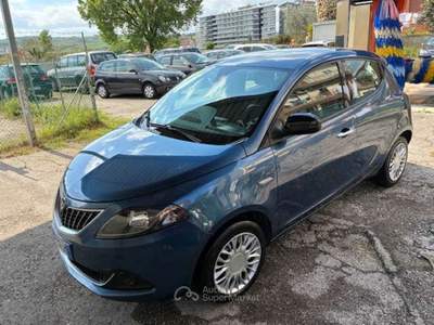 Lancia Ypsilon Ypsilon III 2021 1.0 firefly hybrid UnYca s IDEALE NEOPATENTATI usata Rimini