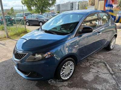 Lancia Ypsilon Ypsilon III 2021 1.0 firefly hybrid UnYca s IDEALE NEOPATENTATI usata Rimini