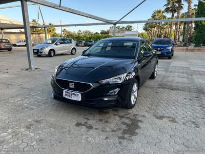 Seat Leon Leon 2.0 TDI 150CV DSG Style Nero usata San Michele Salentino