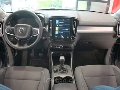 Volvo XC40 VOLVO XC40 1.5 T2 129CV 6M. MOMENTUM PRO ( FARI LE Grigio usata Salerno