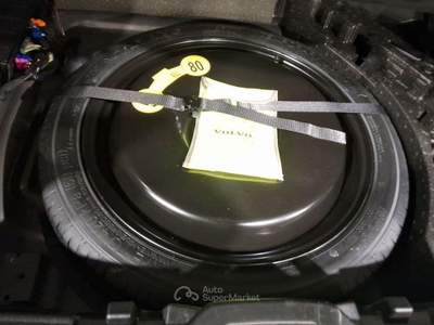 Volvo XC40 VOLVO XC40 2.0D D3 150CV 6M. MOMENTUM CORE ( FARI Nero usata Salerno