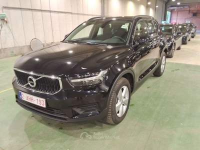 Volvo XC40 VOLVO XC40 2.0D D3 150CV 6M. MOMENTUM CORE ( FARI Nero usata Salerno