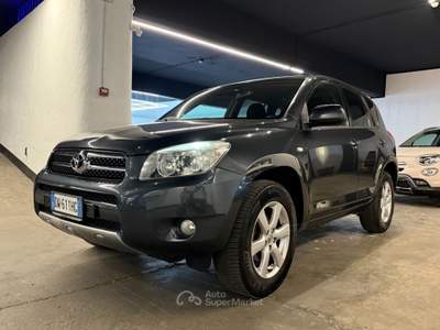 Toyota RAV4 RAV 4 Crossover 2.0 Sol 4x4 Grigio usata Torino