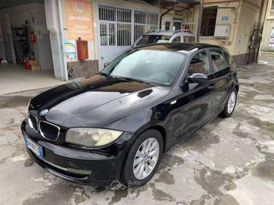 BMW Serie 1 118d 118 Serie 1 118d 5p 2.0 Eletta 143cv dpf Nero usata Torino BMW Serie 1 118d 118 Serie 1 118d 5p 2.0 Eletta 143cv dpf Nero usata Torino