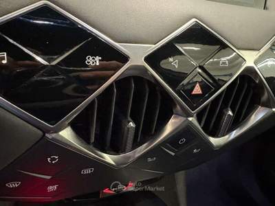DS Automobiles DS 3 Crossback SO CHIC BlueHDi 130 aut. OPERA Bianco usata Bagnaria Arsa