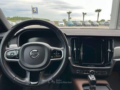 Volvo V90 MOMENTUM D4 AWD Geartronic BUSINESS Grigio usata Bagnaria Arsa