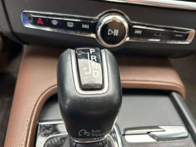 Volvo V90 MOMENTUM D4 AWD Geartronic BUSINESS Grigio usata Bagnaria Arsa