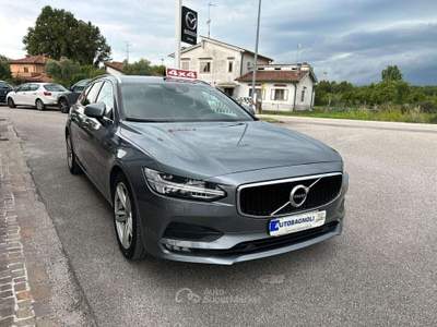 Volvo V90 MOMENTUM D4 AWD Geartronic BUSINESS Grigio usata Bagnaria Arsa