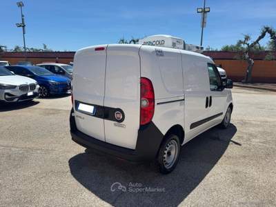 Fiat Doblò DOBLO FRIGO -20° 1.6 MJ 90CV Bianco usata Bari