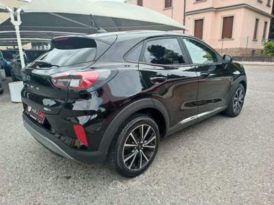 Ford Puma 1.0 EcoBoost Hybrid 125 CV S&S aut. Titanium Nero usata Varese