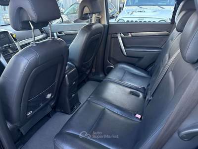 Chevrolet Captiva 2.0 vcdi 16v LT 7 posti Nero usata Lallio