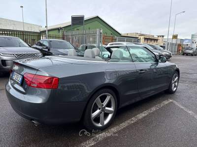 Audi A5 Cabrio 3.0 V6 tdi Advanced quattro 245cv s-tronic Grigio usata Lallio