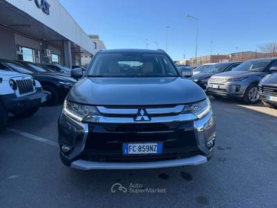 Mitsubishi Outlander 2.2 Plus awd 7 POSTI i auto usata Lallio