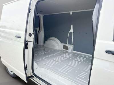 Volkswagen Transporter 2.0TDI 150CV P.L. Bianco usata San Miniato