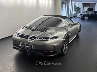 Porsche 911 992 TARGA 4 GTS - IVA ESP - POSS. SUB. LEASING Verde usata Busto Arsizio
