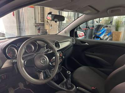Opel Adam