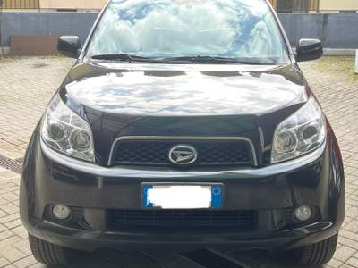 Daihatsu Terios BENZINA 4WD SXA - CAMBIO AUTOMATICO - PREZZO NON VINCOLATO DA FINANZIAMENTO Nero usata Varese