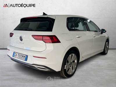 Volkswagen Golf VIII 2020 2.0 tdi Style 115cv dsg Bianco usata Roma