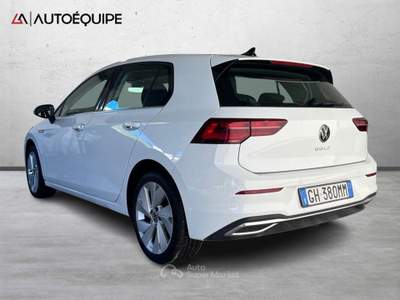 Volkswagen Golf VIII 2020 2.0 tdi Style 115cv dsg Bianco usata Roma