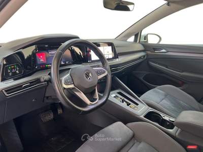 Volkswagen Golf VIII 2020 2.0 tdi Style 115cv dsg Bianco usata Roma