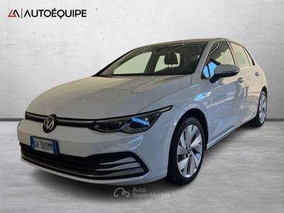 Volkswagen Golf VIII 2020 2.0 tdi Style 115cv dsg Bianco usata Roma