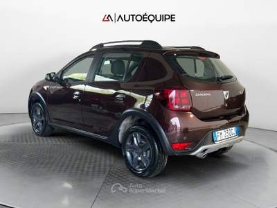 Dacia Sandero II 2017 Stepway Stepway 0.9 tce Brave turbo Gpl s&s 90cv Marrone usata Roma