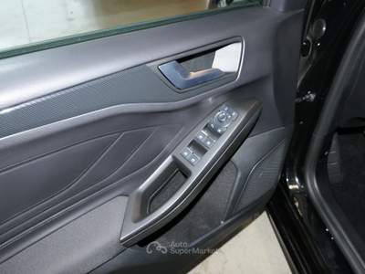 Ford Focus Focus 1.0 EcoBoost Hybrid 125 CV 5p. ST-Line Nero usata Brunico