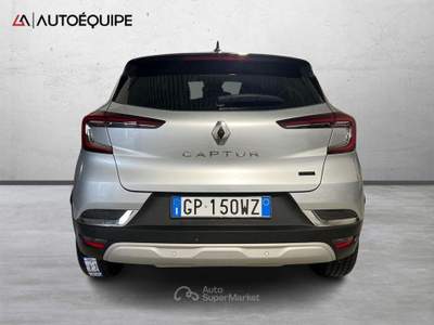 Renault Captur II 2019 1.6 E-Tech phev E-Tech Engineered 160cv auto Grigio usata Roma
