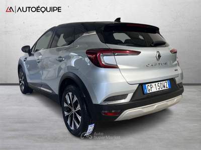 Renault Captur II 2019 1.6 E-Tech phev E-Tech Engineered 160cv auto Grigio usata Roma
