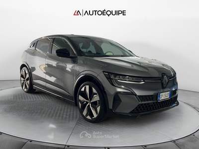 Renault Mégane Megane IV E-Tech Megane E-Tech Techno EV60 220cv AC22 Grigio usata Roma