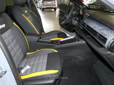 Jeep Avenger 1.2 MHEV 4xe The North Face Grigio usata Brunico