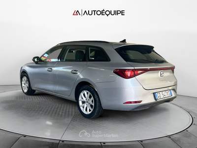 Seat Leon IV 2020 Sportstourer Sportstourer 2.0 tdi Style 150cv dsg Argento usata Roma