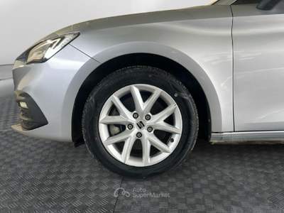 Seat Leon IV 2020 Sportstourer Sportstourer 2.0 tdi Style 150cv dsg Argento usata Roma