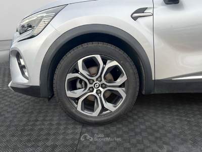 Renault Captur II 2019 1.6 E-Tech hybrid Techno Fast Track 145cv auto Grigio usata Roma