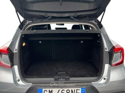 Renault Captur II 2019 1.6 E-Tech hybrid Techno Fast Track 145cv auto Grigio usata Roma