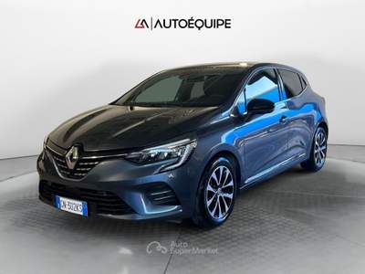 Renault Clio V 2019 1.0 tce Intens 90cv my21 Blu/Azzurro usata Roma