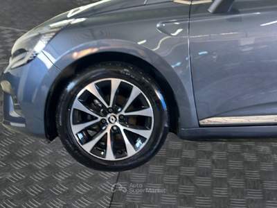 Renault Clio V 2019 1.0 tce Intens 90cv my21 Blu/Azzurro usata Roma