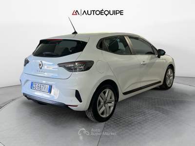 Renault Clio V 2023 1.0 tce Evolution Gpl 100cv Bianco usata Roma
