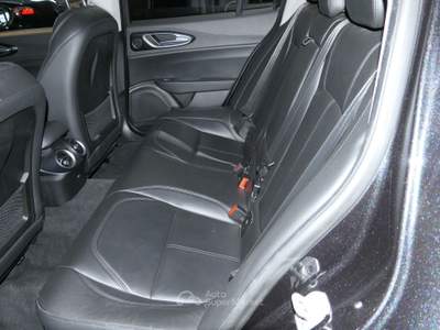 Alfa Romeo Giulia 2.2 Turbodiesel 180 CV MTA Super Nero usata Brunico