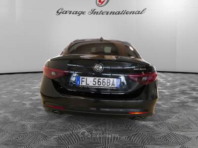 Alfa Romeo Giulia 2.2 Turbodiesel 180 CV MTA Super Nero usata Brunico