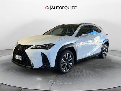 Lexus UX 2019 250h 2.0 Design 2wd cvt Nero usata Roma