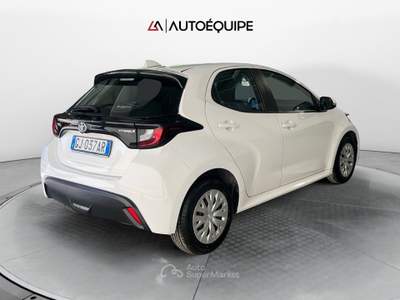 Toyota Yaris IV 2020 1.5h Active Bianco usata Roma