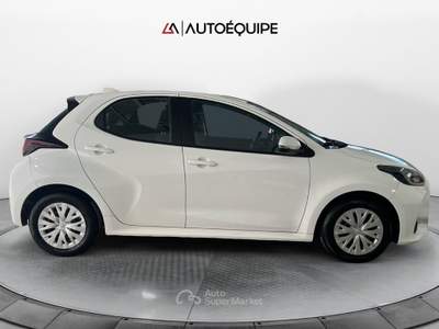 Toyota Yaris IV 2020 1.5h Active Bianco usata Roma